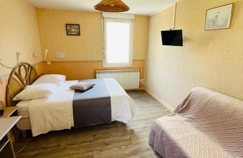 La Souterraine Hotel | À la Porte Saint Jean