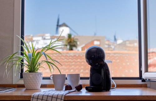 Campo de Criptana Apartment | Ático céntrico con vistas a Los Molinos