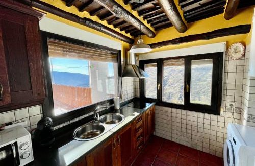 Bubion Apartment | Ático Casa Ángel