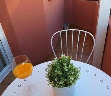 Nerja Apartment | Ático fresco y luminoso con aparcamiento privado