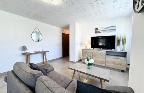 Guidel-Plages Apartment | Élégant T2 - Les pieds dans l'eau