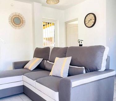 Saint-Joseph House | Ô P'ti Grain D'café