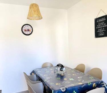 Saint-Joseph House | Ô P'ti Grain D'café