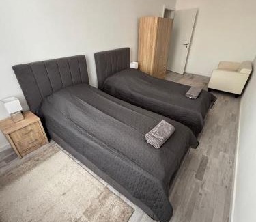 Debrecen Apartment | Újszerű, jól felszerelt lakás a város szîvében, ingyenes parkolással!