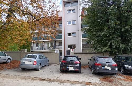 Roznava Apartment | Útulný bytík na prízemí Rožňava