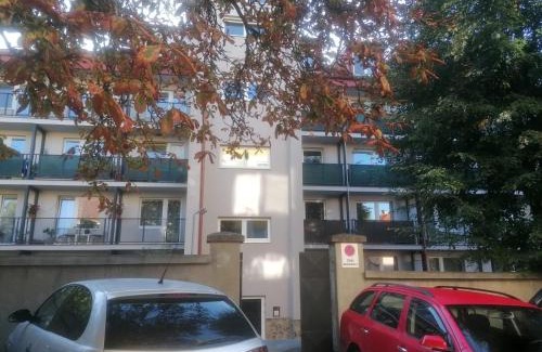 Roznava Apartment | Útulný bytík na prízemí Rožňava