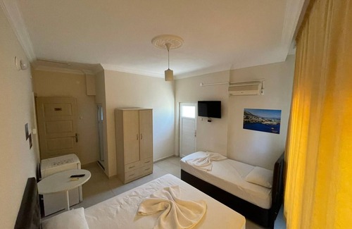 Aydincik Hotel | Ünlü Konaklama Kafe