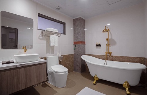 Bao Loc Hotel | ĐÔNG PHƯƠNG HOTEL & RESTAURANT