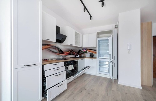 Srodmiescie Apartment | Łódź Pomorska Apt - 50m2 with Balcony - by Rentujemy