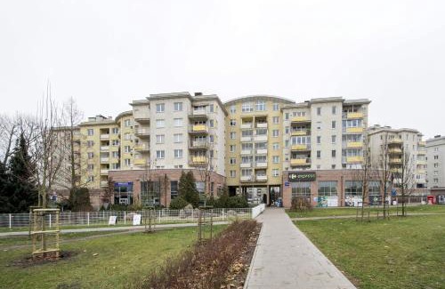 Targowek Apartment | Św Wincentego 114 SuperApart - Z balkonem