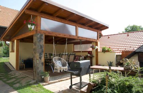 Svabovce House | Žltý domček - Apartmán Švábovce