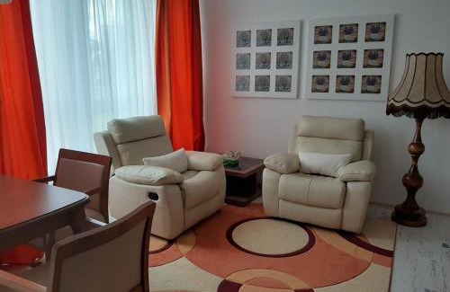 Chomutov Apartment | Žlutý apartmán A6 v Chomutově