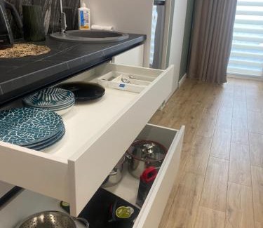 Rivne Apartment | Апартаменти на Чорновола,поруч Щасливе