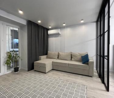 Oskemen Apartment | Апартаменты на Крылова-Ауэзова
