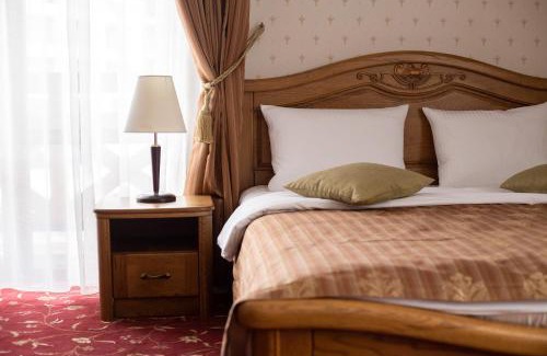 Yaremche Resort | Ведмежа гора Family Resort & Spa