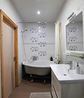 Sukhinovka Apartment | Двокімнатна студія з 3 ліжками Мережа AlexApartments Документи для відряджень Безконтатне заселення 24-7