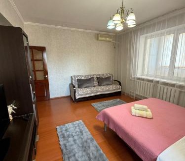 Samal-1 Apartment | Двухкомнатная квартира в Золотом квадрате