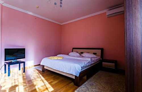 Nur-Sultan Apartment | Жк Отырар. Трех комн апартаменты на набережной