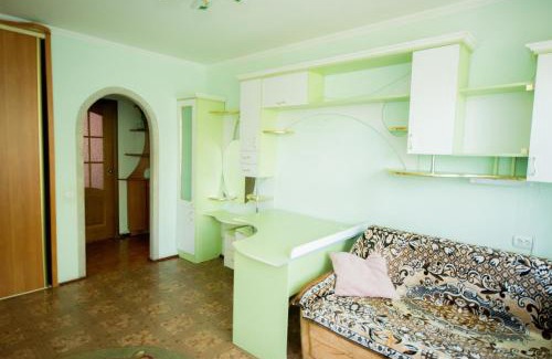Ivano-Frankovsk Apartment | Затишна 2 кімнатна квартира, Тролейбусна