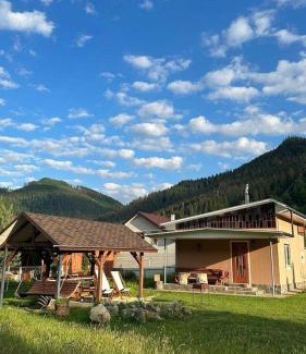 Snidavka House | Затишний будиночок біля річки