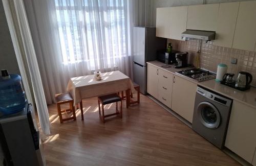 Sabayil Apartment | Квартира недалеко от центра на берегу Каспия