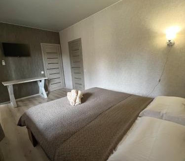 Poltava Apartment | Котедж з власною фінською сауною та літнім басейном