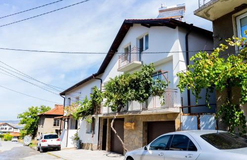 Sapareva Banya House | Къща Лиляна