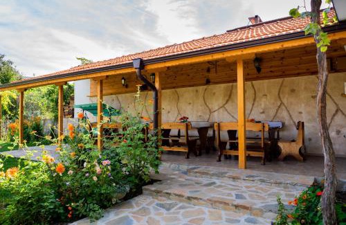 Sapareva Banya House | Къща Лиляна