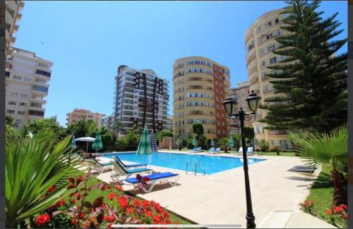 Mahmutlar Apartment | Огромный Видовой Пентхаус у Моря