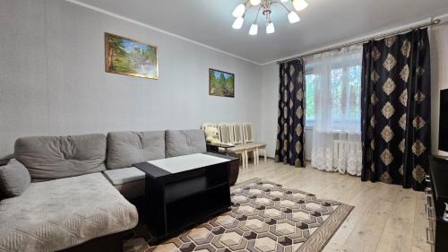 Uralsk Apartment | Просторная 2-комнатная квартира в Центре Уральска