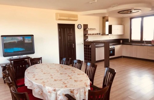 Tsigov Chark House | Разполага с тераса ВИЛА РЕЛАКС