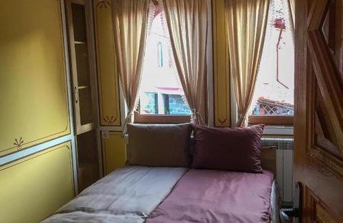Koprivshtitsa House | Стаи за гости Бащино огнище