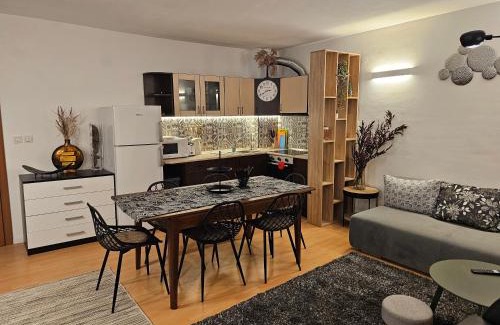 Aheloy Apartment | Трехкомнатный апартамент с видом на море