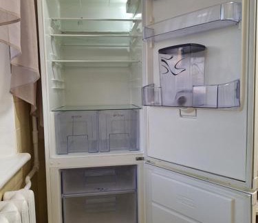 Sukhinovka Apartment | Трикімнатна квартира з 4 ліжками біля Перинатального центру