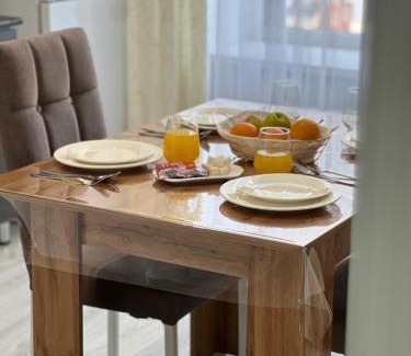 Nur-Sultan Apartment | Центр, рядом Хан Шатыр, кардиология, центр материнства и детства, центр нейрохирургии, левый берег