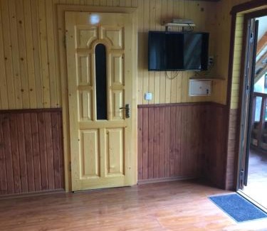 Sheshory House | Шепіт лісу