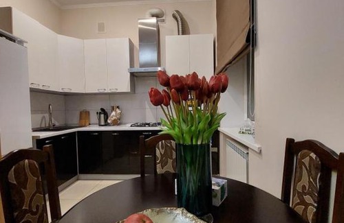 Verkhnie Misto Apartment | Шикарні апартаменти поруч з Майданом
