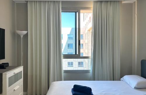 Haifa Apartment | מגדל אלמוג חיפה - דירות "בלו ביץ'" על הים