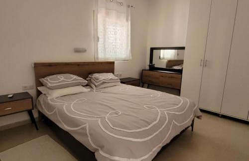 Rehovot Apartment | צימר ברחובות - Israeli Home