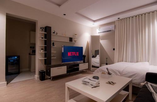 Al Aqiq Apartment | استديو فندقي ومودرن بمدخل ذاتي بجانب البوليڤارد