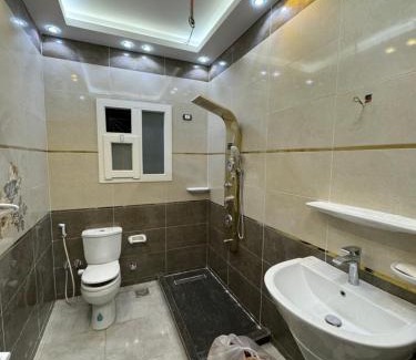 Badr Apartment | بالقرب من مدينتي شقه مميزه جديده ثلاث غرف وحمامين