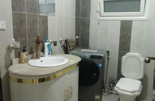 Pyramids Gardens Apartment | دقايق الاهرامات شقة فندقيه مجهزه بالكامل