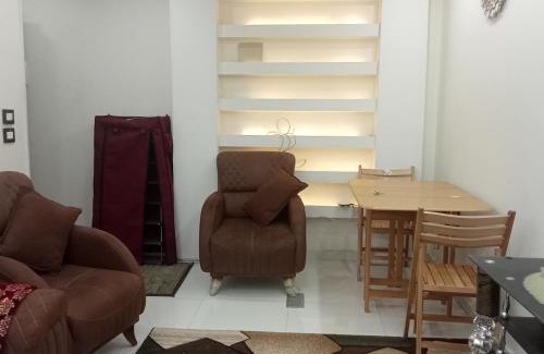 Pyramids Gardens Apartment | دقايق الاهرامات شقة فندقيه مجهزه بالكامل