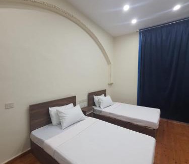 Al-'Atarin Apartment | زافيرو مسرح سيد درويش للعائلات فقط families only