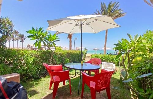 Zafarana Resort | شالية العين السخنة قرية بيلاجيو عائلات صف اول على البحر
