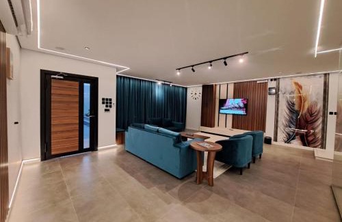 Khamis Mushait Ski Chalet | شاليهات راف