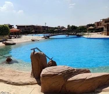 Ain Sokhna House | شاليه فاخر في العين السخنه Three Bedroom Chalet with Garden In Marina Wadi Degla Ain El Sokhna - For Families Only