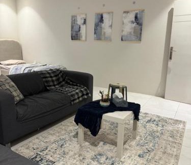 Mecca Apartment | شقة بغرفتين نوم وجلسه مريحة