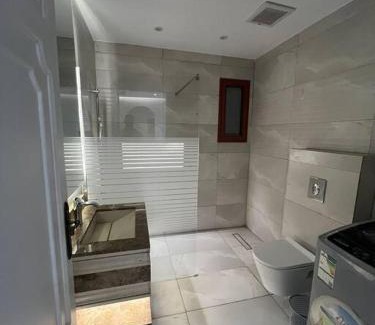 As Salamah Apartment | شقة رووف السلامة بجوار التسوق والمطاعم الحيوية,al salma condo