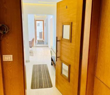 Cairo Apartment | شقة فندقية على النيل مباشر بالمعادى بجوار فندق الهيلتون مباشره